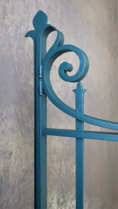 portail-acier-galvanise-a-chaud-thermolaquage-peinture-renovation-la-rochelle-ile-de-re-oleron-grille