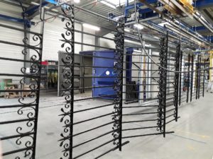 thermolaquage peinture epoxy ral grilles galva cloture acier fer forge acier galvanise 17 16 79 85