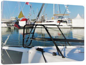 grand pavois bateau personnaliser balcon couleur peindre accastillage