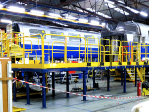 plateforme industrielle alstom la rochelle jaune bleu